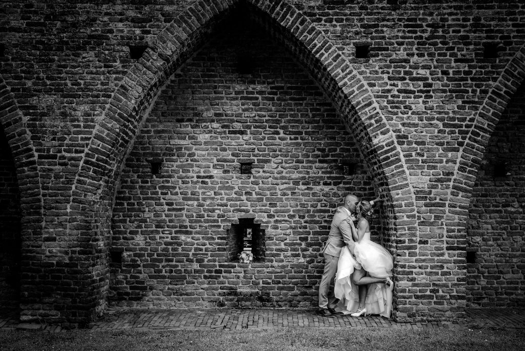 Als bruidsfotograaf aanweig op een bruiloft in Kasteel Doornenburg